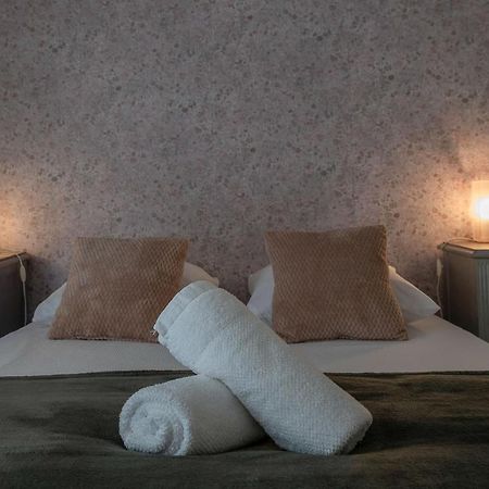 Le Dejoux - Appartement Avec Terrasse En Centre Ville Виши Екстериор снимка