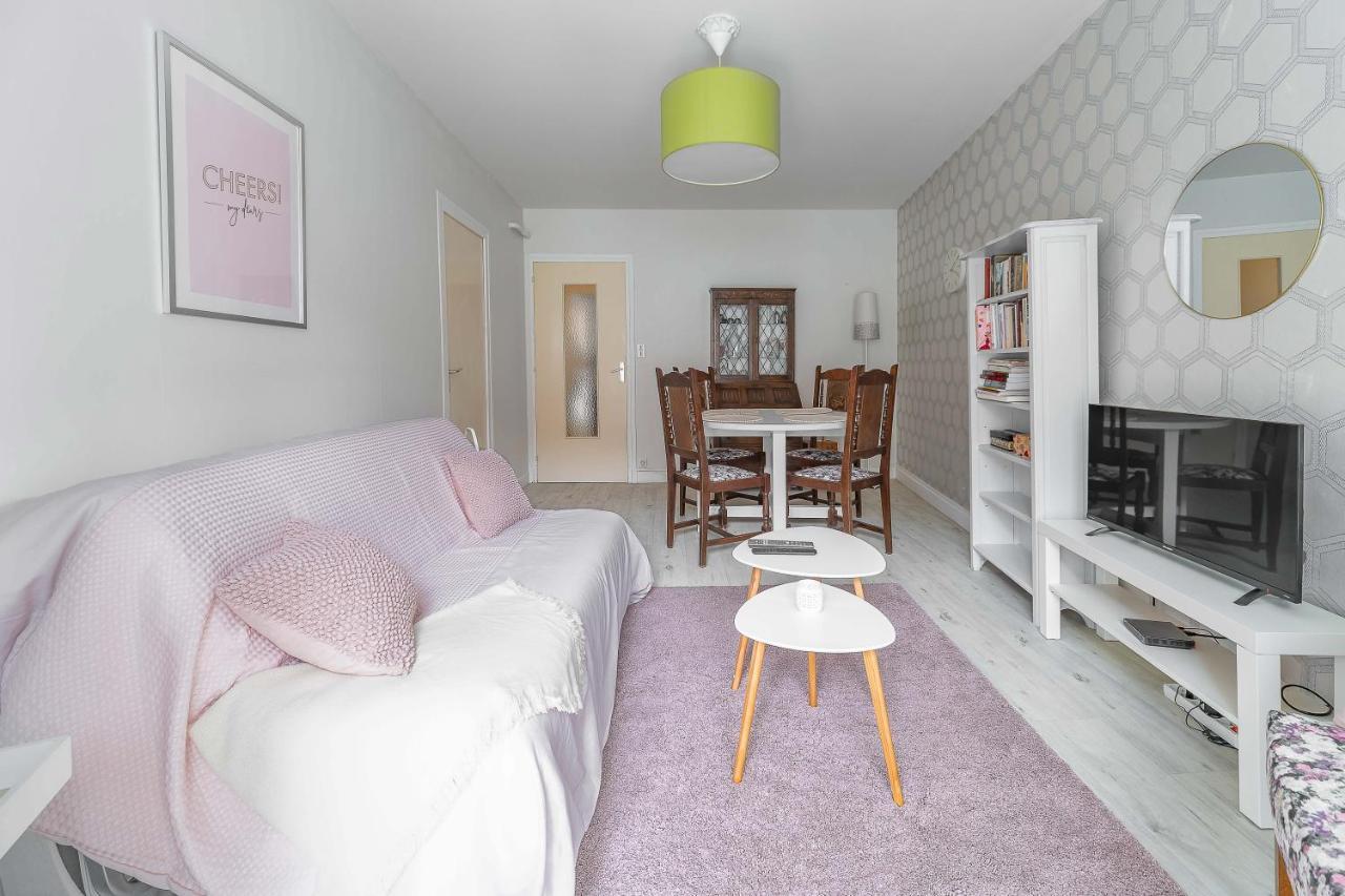Le Dejoux - Appartement Avec Terrasse En Centre Ville Виши Екстериор снимка
